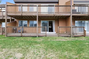 15 Tennis Ln, Thornton, NH 03285 - Photo 3