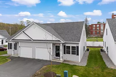 22 Angel Point Circle #B, Goffstown, NH 03045 - Photo 5