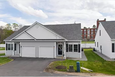 22 Angel Point Circle #B, Goffstown, NH 03045 - Photo 3