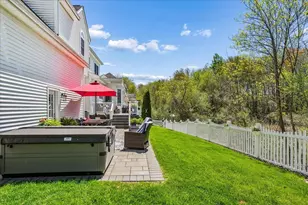 3 Crimson Ct, Nashua, NH 03063 - Photo 33