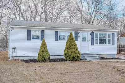9 Oneida Circle, Nashua, NH 03060 - Photo 1
