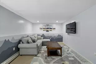 205 Brent St, Manchester, NH 03103 - Photo 17