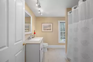 105 Brentwood Rd, Exeter, NH 03833 - Photo 25