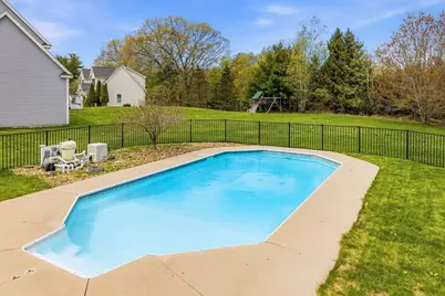 8 Mason Drive, Stratham, NH 03885 - Photo 9