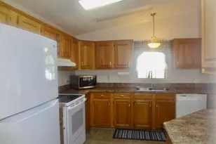 302 Darby Dr, Laconia, NH 03249 - Photo 7