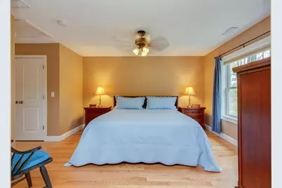 89 Woodview Way, Manchester, NH 03102 - Photo 23