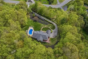 25 Ellison Dr, Bedford, NH 03110 - Photo 59