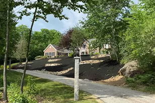 25 Ellison Dr, Bedford, NH 03110 - Photo 1
