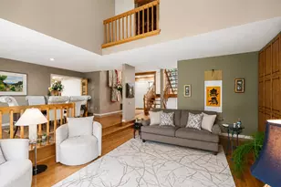 57 Greenfield St, Manchester, NH 03104 - Photo 9