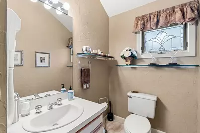 57 Greenfield Street, Manchester, NH 03104 - Photo 47
