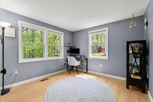 29 Hazel Ave, Nashua, NH 03062 - Photo 13