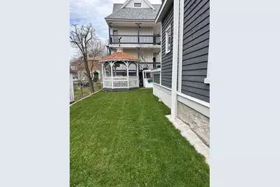 336 East High Street, Manchester, NH 03014 - Photo 3