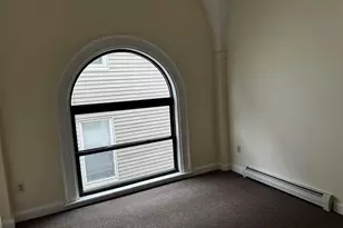 293 Central St, Manchester, NH 03103 - Photo 7