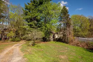 21 Dodge St, Rochester, NH 03867 - Photo 25