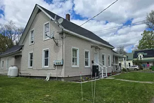 38 Summer St, Newport, NH 03773 - Photo 11