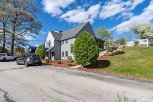 92 Eastern Ave, Manchester, NH 03104 - Photo 13