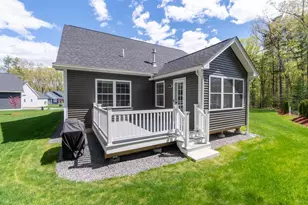 6 Anita Dr, Hudson, NH 03051 - Photo 3