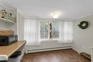 133 Center St, Wolfeboro, NH 03894 - Photo 13