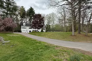 4 Sunset Dr, Londonderry, NH 03053 - Photo 1