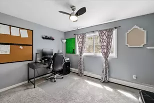 4 Birch Ct, Goffstown, NH 03045 - Photo 17