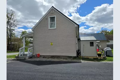 38 Summer Street, Newport, NH 03773 - Photo 3
