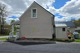 38 Summer St, Newport, NH 03773 - Photo 3