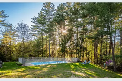 20 Alvirne Drive, Hudson, NH 03051 - Photo 3