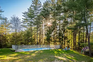 20 Alvirne Dr, Hudson, NH 03051 - Photo 3
