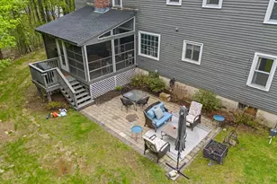 23 Hitching Post Ln, Bedford, NH 03110 - Photo 9