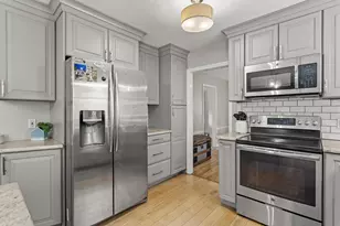 23 Hitching Post Ln, Bedford, NH 03110 - Photo 19