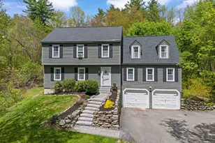 23 Hitching Post Ln, Bedford, NH 03110 - Photo 1