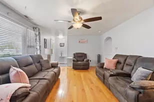 370 Reed St, Manchester, NH 03102 - Photo 13