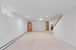 370 Reed St, Manchester, NH 03102 - Photo 19