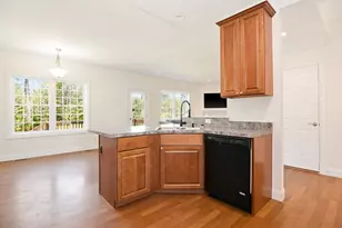 45 Windsewpt Rd, Manchester, NH 03109 - Photo 29