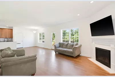 45 Windsewpt Road, Manchester, NH 03109 - Photo 35