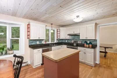 18 Winterberry Drive, Amherst, NH 03031 - Photo 19