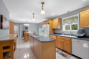 14 Cheshire Ct, Londonderry, NH 03053 - Photo 9