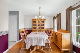 14 Cheshire Ct, Londonderry, NH 03053 - Photo 5