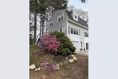4 Sunset Drive #A, Londonderry, NH 03053 - Photo 3
