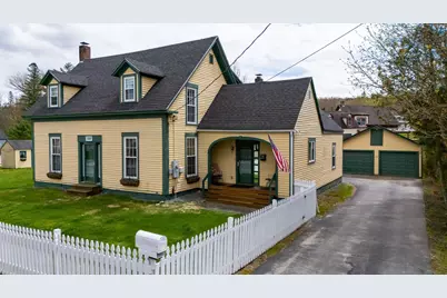 7 Pleasant Street, Lancaster, NH 03584 - Photo 1