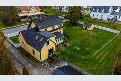 7 Pleasant Street, Lancaster, NH 03584 - Photo 5