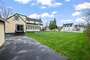 7 Pleasant St, Lancaster, NH 03584 - Photo 45