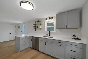 9 Elm St, Milton, NH 03851 - Photo 7