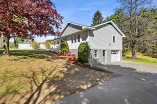 99 Pond St, Salem, NH 03079 - Photo 3