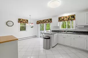 4 Timothy Ln, Hudson, NH 03051 - Photo 11