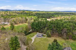 10 Colburn Rd, New Boston, NH 03070 - Photo 33