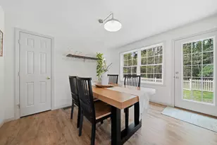 10 Colburn Rd, New Boston, NH 03070 - Photo 11