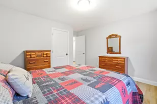 84 Juniper Cir, Auburn, NH 03032 - Photo 37