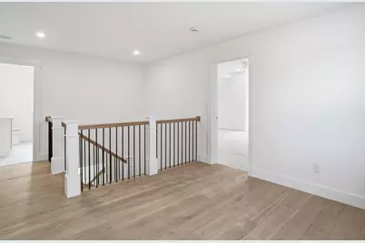 68 Farmington Road, Nashua, NH 03060 - Photo 23
