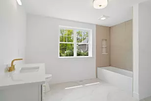 68 Farmington Rd, Nashua, NH 03060 - Photo 29